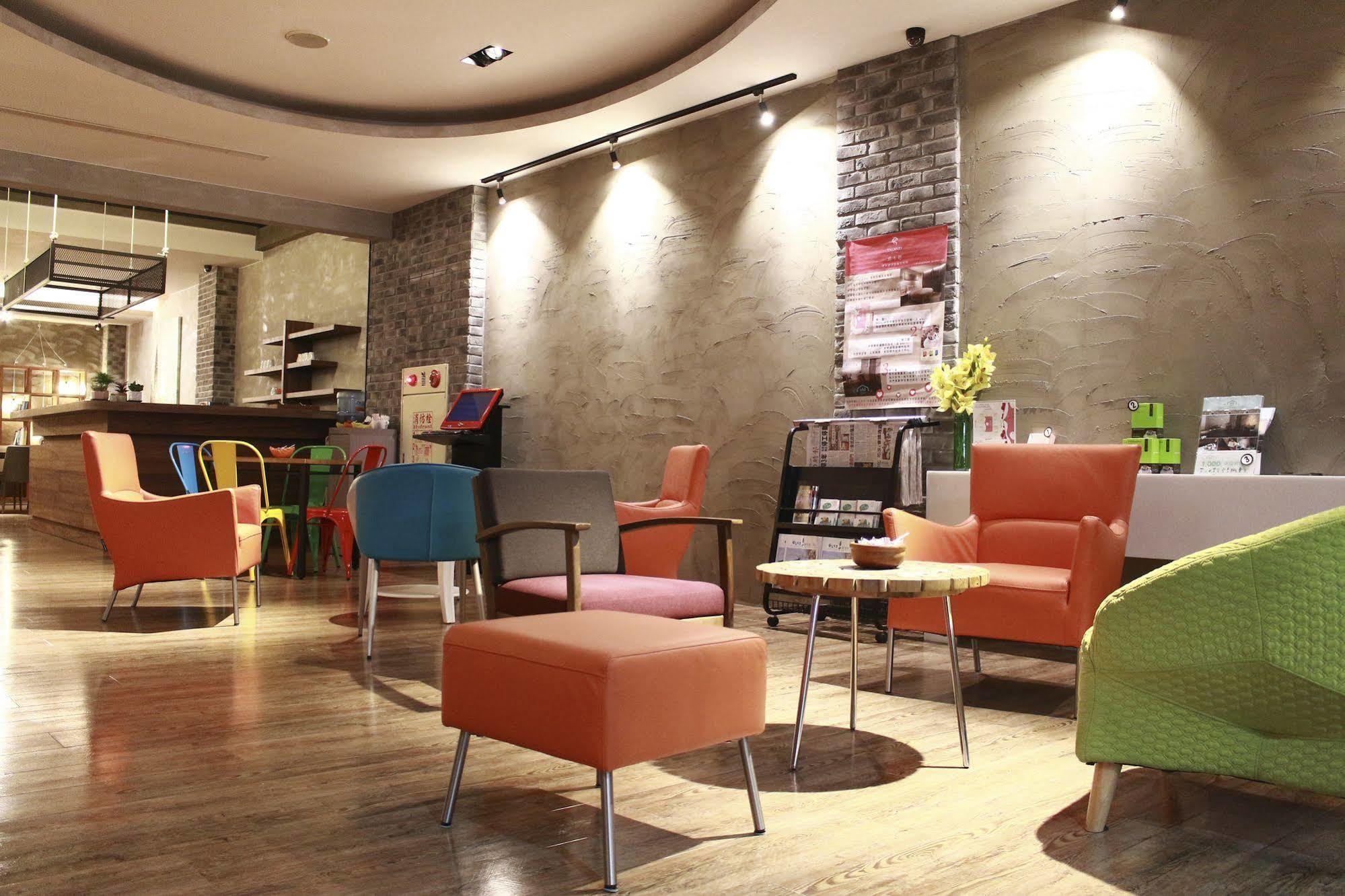 Military 75 Hotel Taichung Luaran gambar