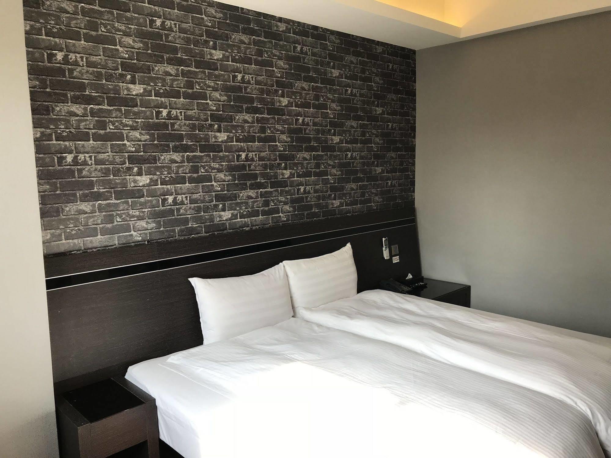 Military 75 Hotel Taichung Luaran gambar